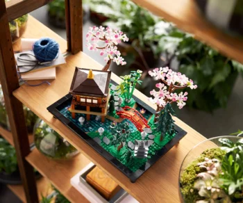 Детски комплект за игра LEGO® Icons 10315 – Градина на спокойствието