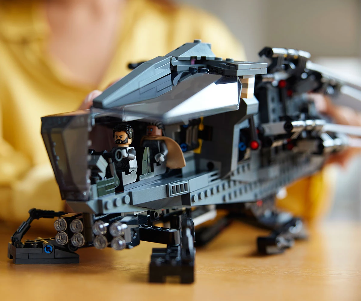 Детски комплект за игра LEGO® Icons 10327 - Дюн - Кралски орнитоптер на атреидите thumb 8 Конструктор ЛЕГО Icons 10327 thumb 8