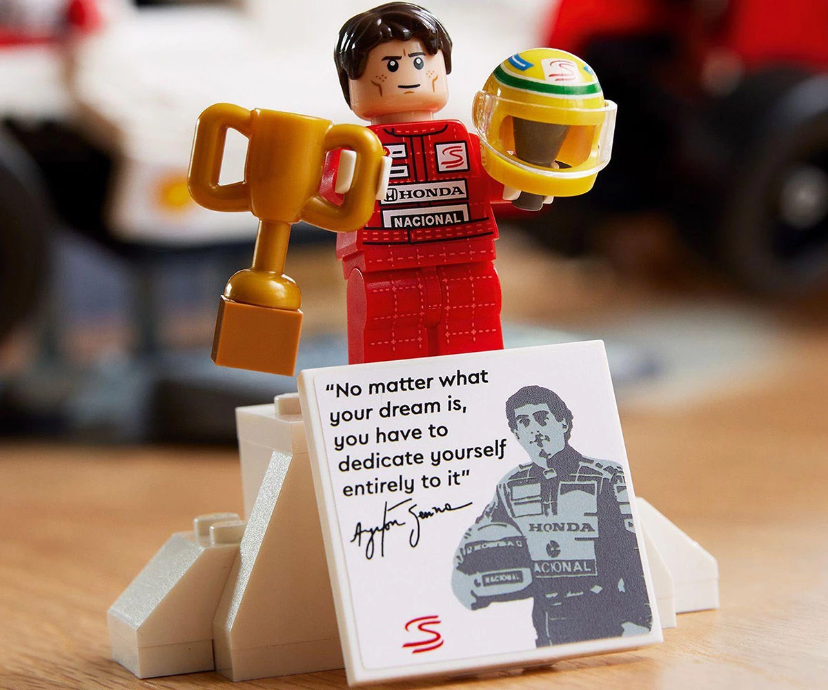 Детски комплект за игра конструктор LEGO® Icons 10330 - McLaren MP4/4 и Айртон Сена thumb 11 Конструктор ЛЕГО Icons 10330 thumb 11