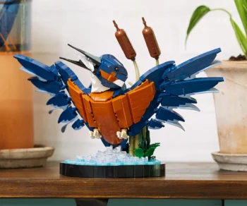 Детски комплект за игра LEGO® Icons 10331 – Птица кралско рибарче