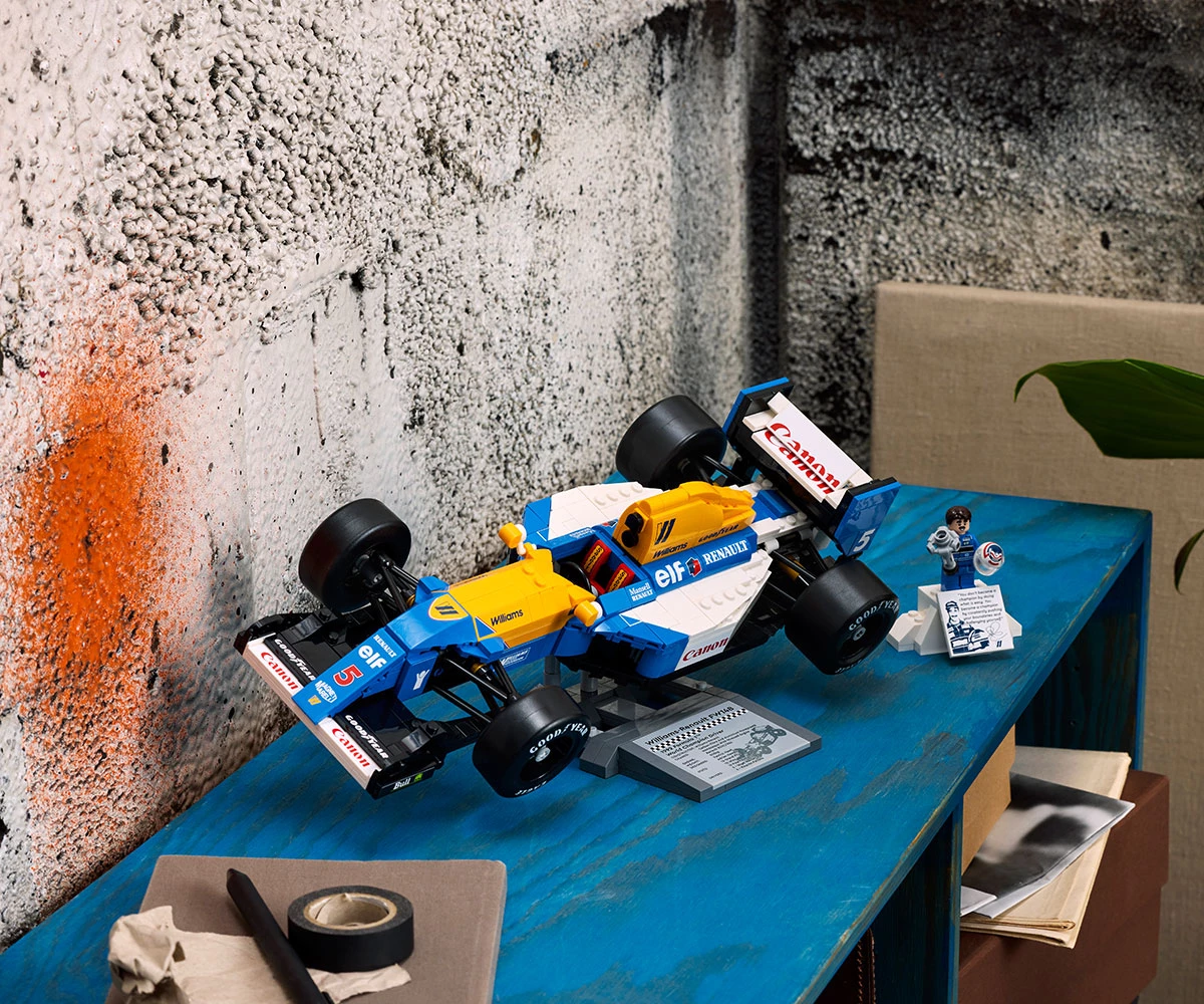 Детски комплект за игра LEGO® Icons 10353 - Williams Racing FW14B & Nigel Mansell thumb 16 Конструктор ЛЕГО Icons 10353 thumb 16