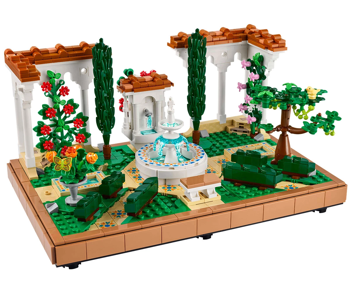 Детски комплект за игра LEGO® Icons 10359 - Градина с фонтан thumb 3 Конструктор ЛЕГО Icons 10359 thumb 3