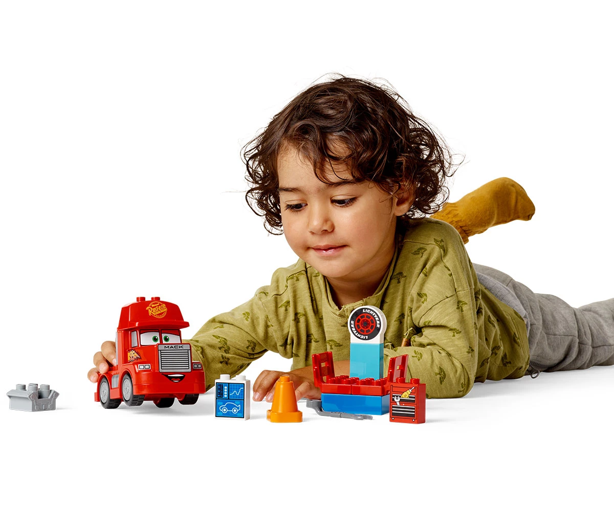 Детски комплект за игра конструктор LEGO® DUPLO® Disney™ 10417 - Мак на състезание thumb 5 Конструктор ЛЕГО DUPLO 10417 thumb 5