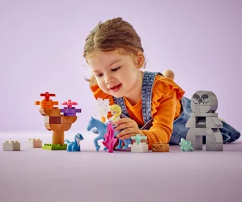 Детски комплект за игра конструктор LEGO® DUPLO® Disney™ 10418 – Елза и Бруни в омагьосаната гора