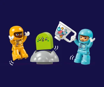 Детски комплект за игра LEGO® DUPLO® Space 10422 – Приключение с космическа совалка „3 в 1“