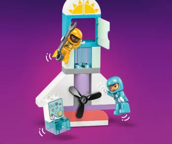 Детски комплект за игра LEGO® DUPLO® Space 10422 – Приключение с космическа совалка „3 в 1“