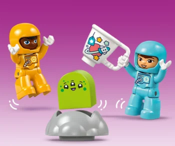 Детски комплект за игра LEGO® DUPLO® Space 10422 – Приключение с космическа совалка „3 в 1“