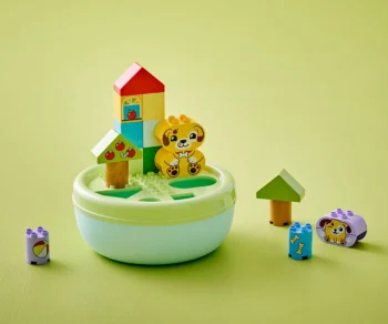 Детски комплект за игра LEGO® DUPLO® 10441 – Сортер с формички: Къща за кученца