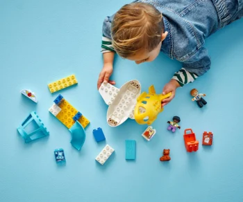 Детски комплект за игра LEGO® DUPLO® 10443 – За първи път на летището