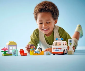 Детски комплект за игра LEGO® DUPLO 10447 – Линейка и шофьор