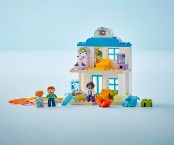 Детски комплект за игра LEGO® DUPLO 10449 – Първо посещение при лекаря