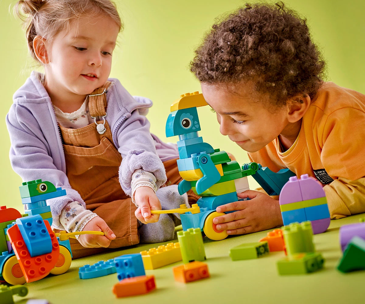 Детски комплект за игра LEGO® DUPLO® 10451 - Динозаври на колела „3 в 1“ thumb 6 LEGO® DUPLO® 10451 -3 in 1 Dinosaurs on Wheels thumb 6