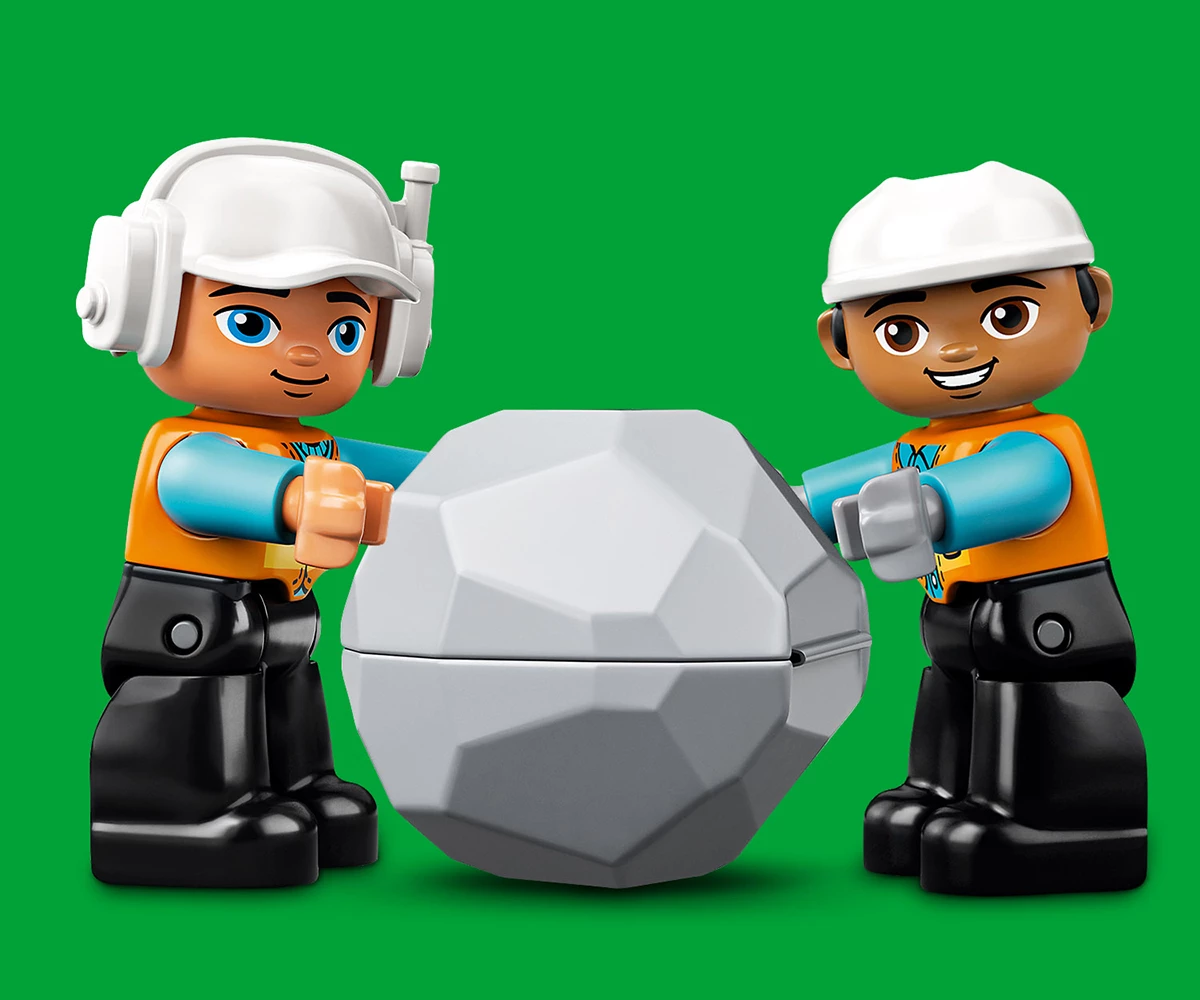 Детски комплект за игра LEGO® DUPLO® Town 10931 - Камион и екскаватор с вериги thumb 10 Конструктор ЛЕГО DUPLO 10931 thumb 10