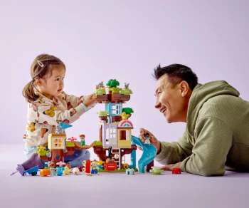 Детски комплект за игра LEGO® DUPLO® Town 10993 – Дървесна къща 3 в 1