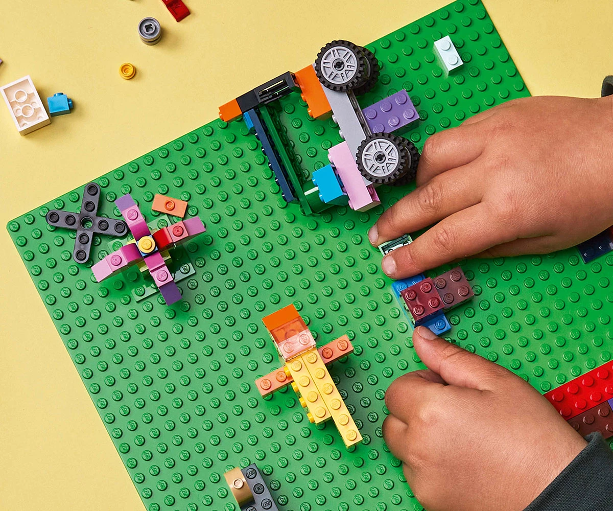 Детски комплект за игра LEGO® Classsic 11023 - Зелен фундамент thumb 5 Конструктор ЛЕГО Classic 11023 thumb 5