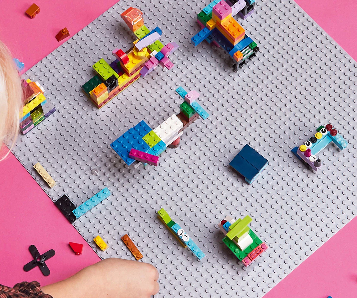 Детски комплект за игра LEGO® Classsic 11024 - Сив фундамент thumb 5 Конструктор ЛЕГО Classic 11024 thumb 5