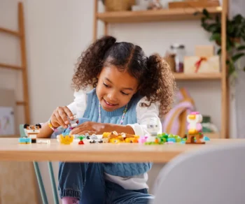 Детски комплект за игра LEGO® Classic 11034 – Творчески домашни любимци