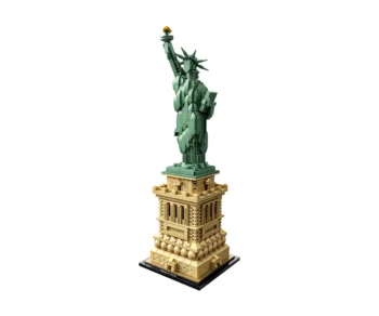 Детски комплект за игра LEGO® Architecture 21042 – Статуята на свободата