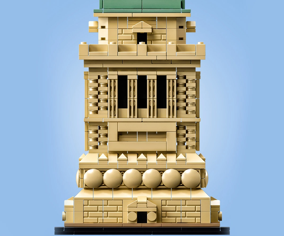 Детски комплект за игра LEGO® Architecture 21042 - Статуята на свободата thumb 4 Конструктор ЛЕГО Architecture 21042 thumb 4