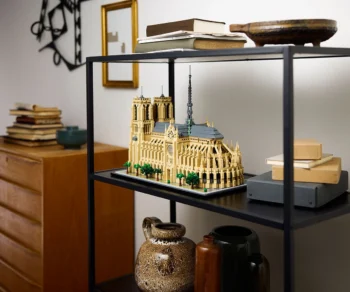 Детски комплект за игра LEGO® Architecture 21061 – Парижката Света Богородица