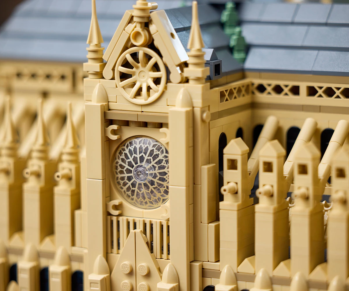 Детски комплект за игра LEGO® Architecture 21061 - Парижката Света Богородица thumb 9 Конструктор ЛЕГО Architecture 21061 thumb 9