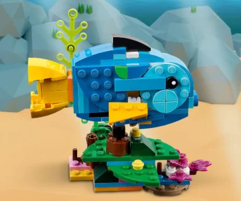 Детски комплект за игра LEGO® Creator 31136 – Екзотичен папагал