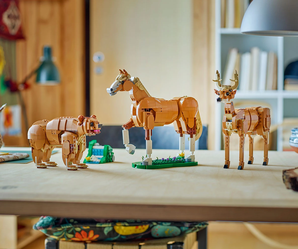 Детски комплект за игра LEGO® Creator 31166 - Красив кон thumb 10 LEGO® Creator 31166 - Beautiful Horse thumb 10