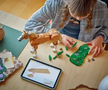 Детски комплект за игра LEGO® Creator 31166 – Красив кон