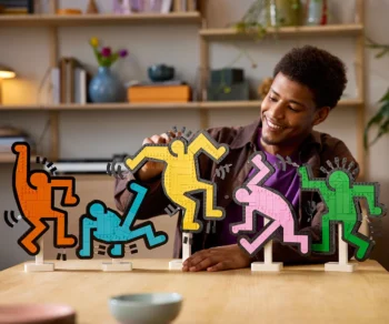 Детски комплект за игра LEGO® Art 31216 – Keith Haring – Танцуващи фигури