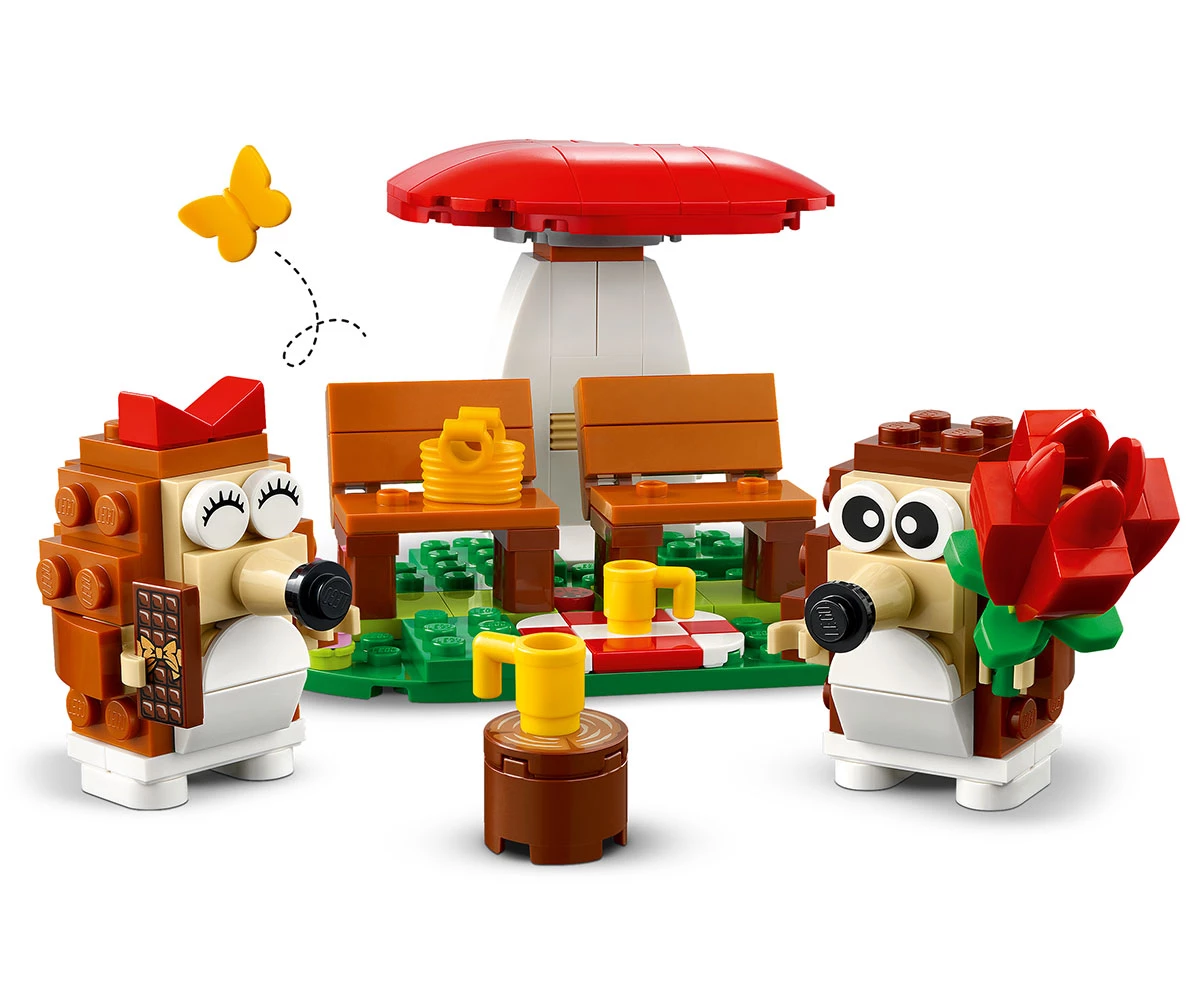 Детски комплект за игра LEGO® Iconic 40711 - Пикник с таралеж thumb 4 Конструктор ЛЕГО Icons 40711 thumb 4