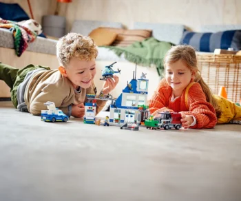 Детски комплект за игра LEGO® City Police 60316 – Полицейски участък