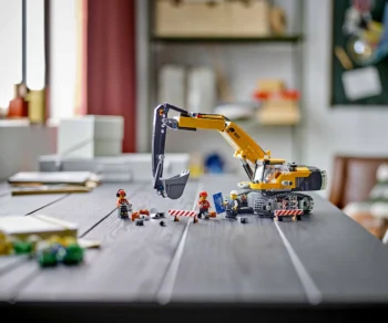 Детски комплект за игра LEGO® City 60420 – Жълт строителен екскаватор