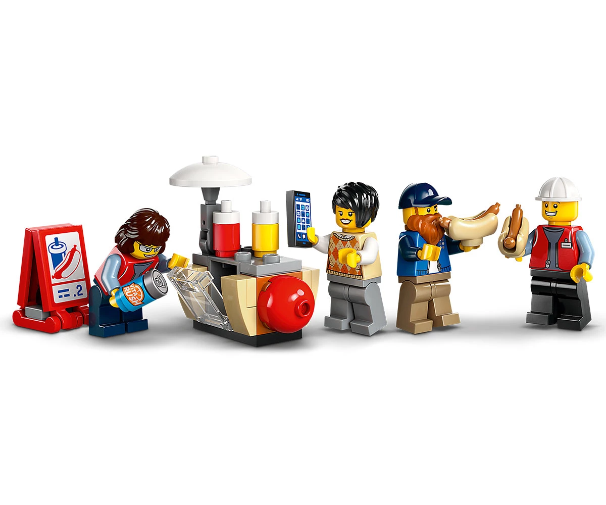 Детски комплект за игра LEGO® City 60440 - Жълт камион за доставки thumb 7 Конструктор ЛЕГО City 60440 thumb 7