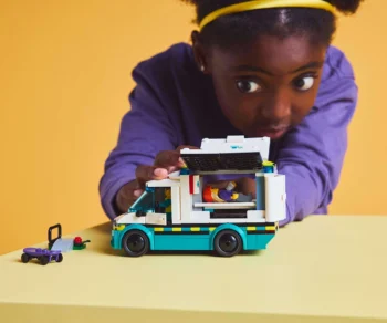 Детски комплект за игра LEGO® City 60451 – Линейка за спешна помощ