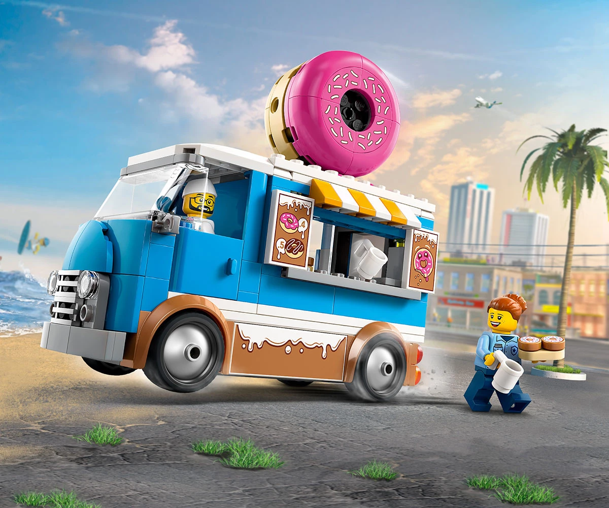 Детски комплект за игра LEGO® City 60452 - Камион за понички thumb 4 Конструктор ЛЕГО City 60452 thumb 4