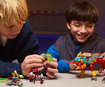 Детски комплект за игра LEGO® DREAMZzz™ 71492 – Огненият хамелеон на Матео