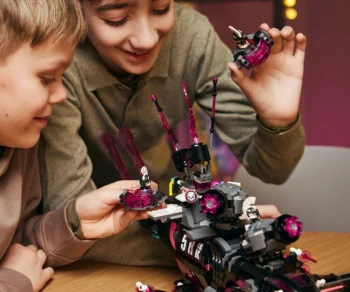 Детски комплект за игра LEGO® DREAMZzz™ 71500 – Подводница на кошмарните акули