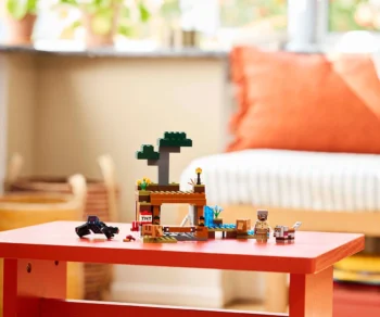 Детски комплект за игра LEGO® Minecraft™ 21269 – Минна експедиция с броненосец