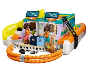 Детски комплект за игра LEGO® Friends 41734 – Морска спасителна лодка