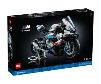 Детски комплект за игра LEGO® Technic 42130 – BMW M 1000 RR