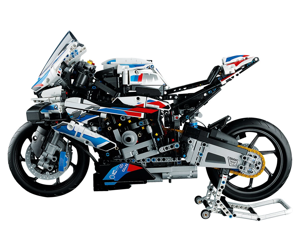Детски комплект за игра LEGO® Technic 42130 - BMW M 1000 RR thumb 4 Конструктор ЛЕГО Technic 42130 thumb 4