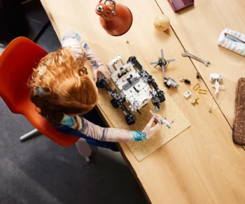 Детски комплект за игра LEGO® Technic 42158 – Марсоходът на НАСА Пърсивиърънс