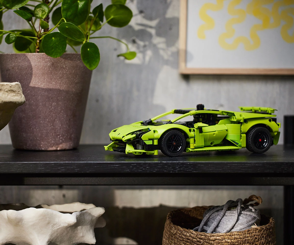 Детски комплект за игра LEGO® Technic 42161 - Lamborghini Hurac?n Tecnica thumb 10 Конструктор ЛЕГО Technic 42161 thumb 10