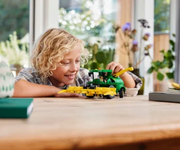Детски комплект за игра LEGO® Technic 42168 – John Deere 9700 Forage Harvester