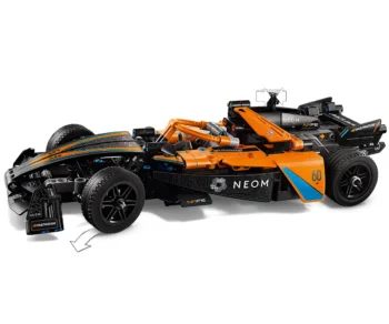 Детски комплект за игра конструктор LEGO® Technic 42169 – Състезателна кола NEOM McLaren Formula E