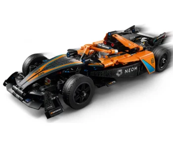 Детски комплект за игра конструктор LEGO® Technic 42169 – Състезателна кола NEOM McLaren Formula E
