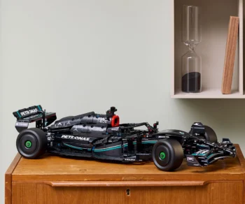 Детски комплект за игра конструктор LEGO® Technic 42171 – Mercedes-AMG F1 W14 E Performance