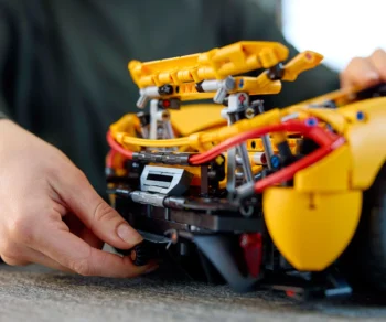 Детски комплект за игра LEGO® Technic™ 42172 – McLaren P1™