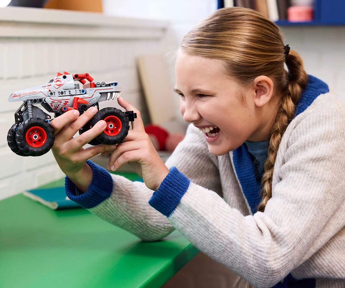 Детски комплект за игра LEGO® Technic 42200 - Monster Jam™ Thunderroarus™ с издърпване thumb 8 Конструктор ЛЕГО Technic 42200 thumb 8