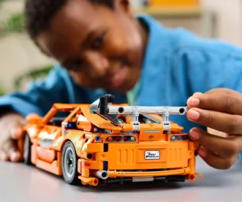 Детски комплект за игра LEGO® Technic 42204 – Fast and Furious Toyota Supra MK4